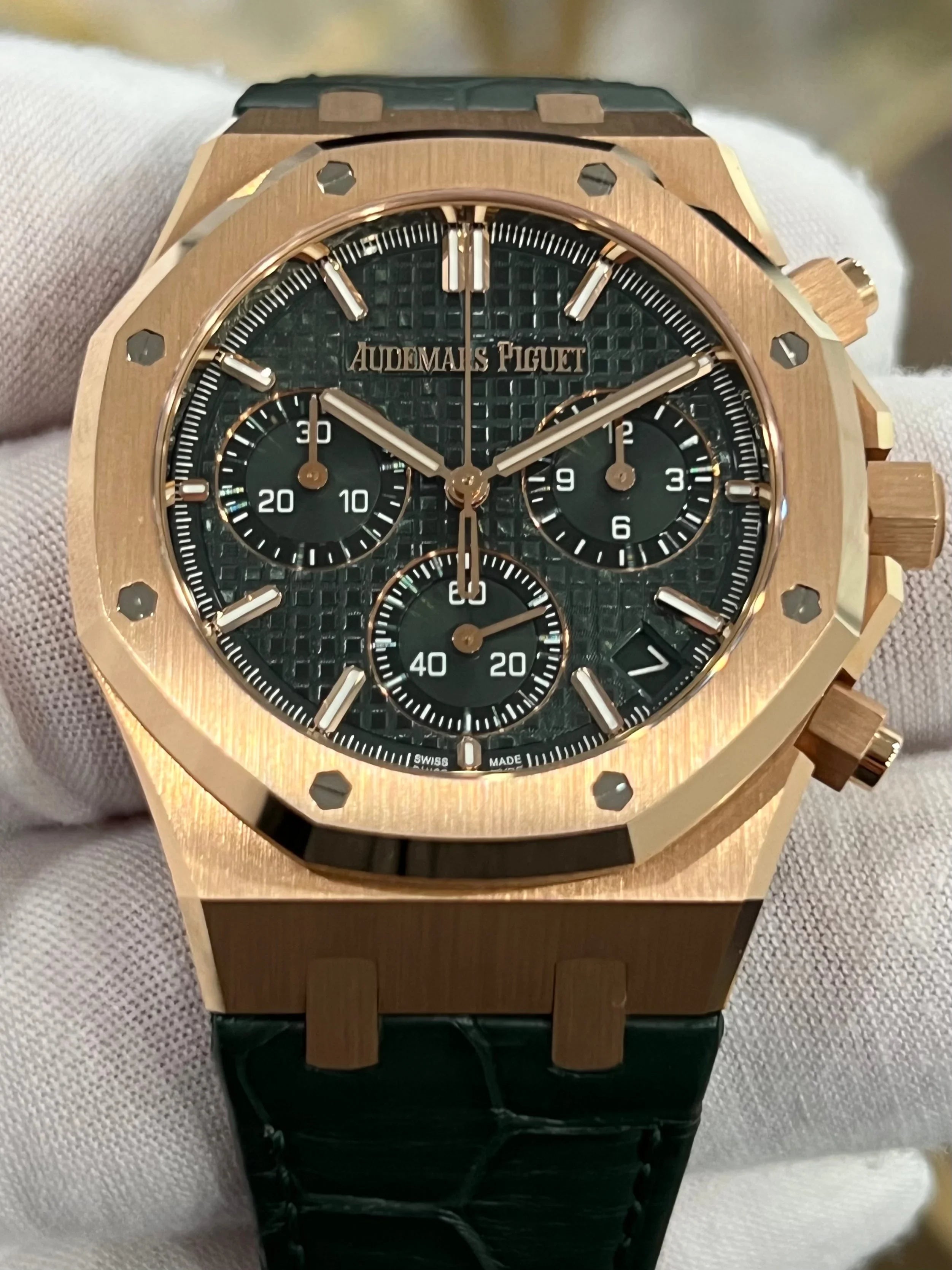 AUDEMARS PIGUET GREEN DIAL 50TH ANNIVERSARY CHRONOGRAPH 26240OR