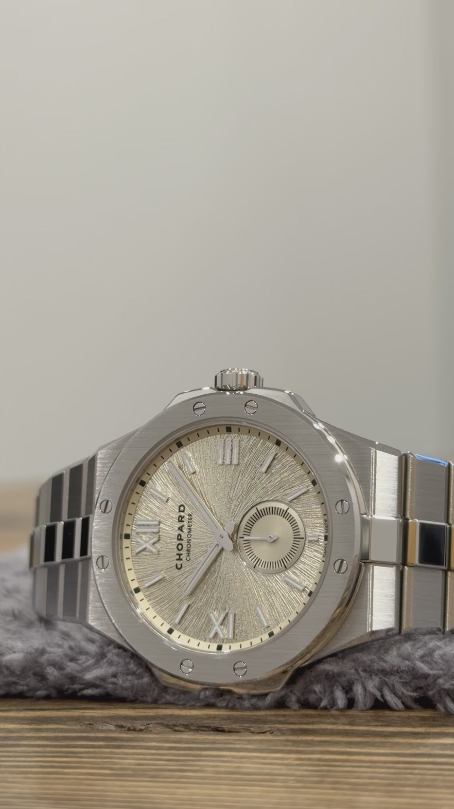 CHOPARD ALPINE EAGLE 41 XPS MOUNTAIN GLOW 298623-3003